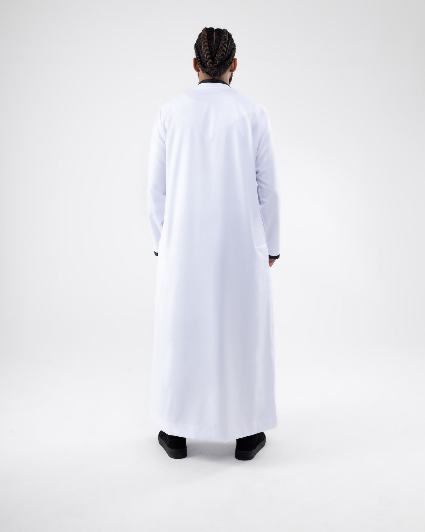 White with Black Contrast - Collar